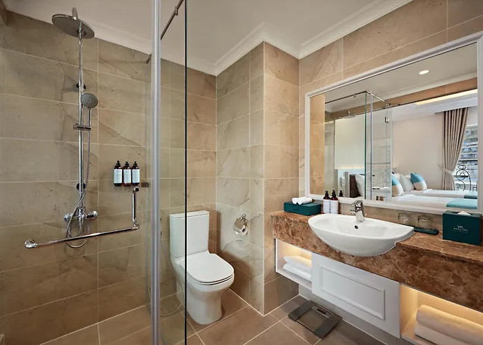 Mercure Nha Trang Beach